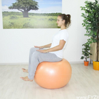 Cvičení na gymnastickém míči - sed bez držení